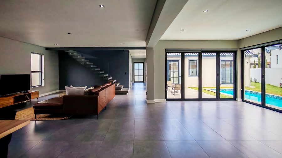 4 Bedroom Property for Sale in Sitari Country Estate Western Cape
